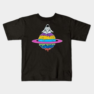 Astronaut and melted planet Kids T-Shirt